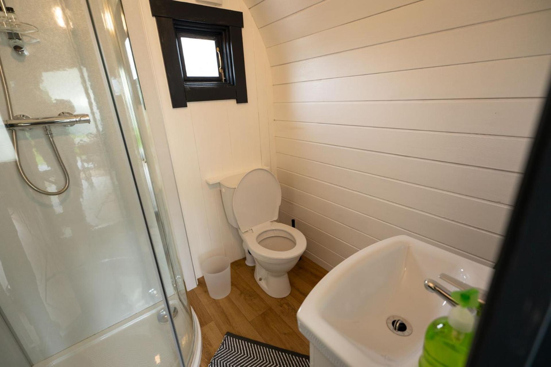 Villa Aonach Mor Pod à Fort William Extérieur photo